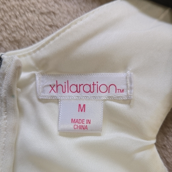 Xhilaration Monochrome Floral Dress - Picture 2 of 6